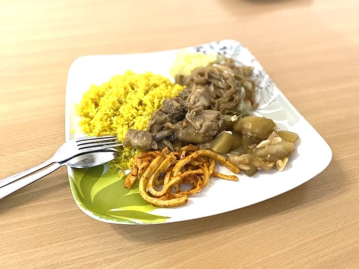 SMEAGキャピタルの食事