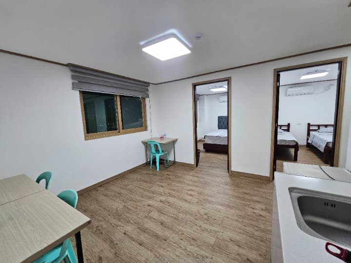 3人部屋2ルーム