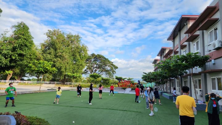 広大な敷地内で学習と豊富なスポーツアクティビティを両立