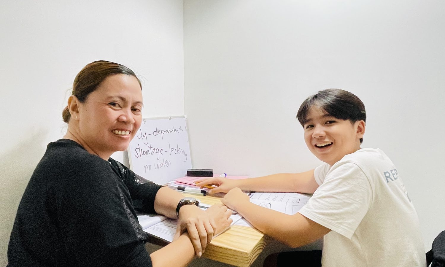 B'Cebuのマンツーマン授業を受ける社会人の留学生