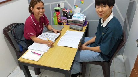 CLARK WE ACADEMYの試験対策コースのマンツーマン授業