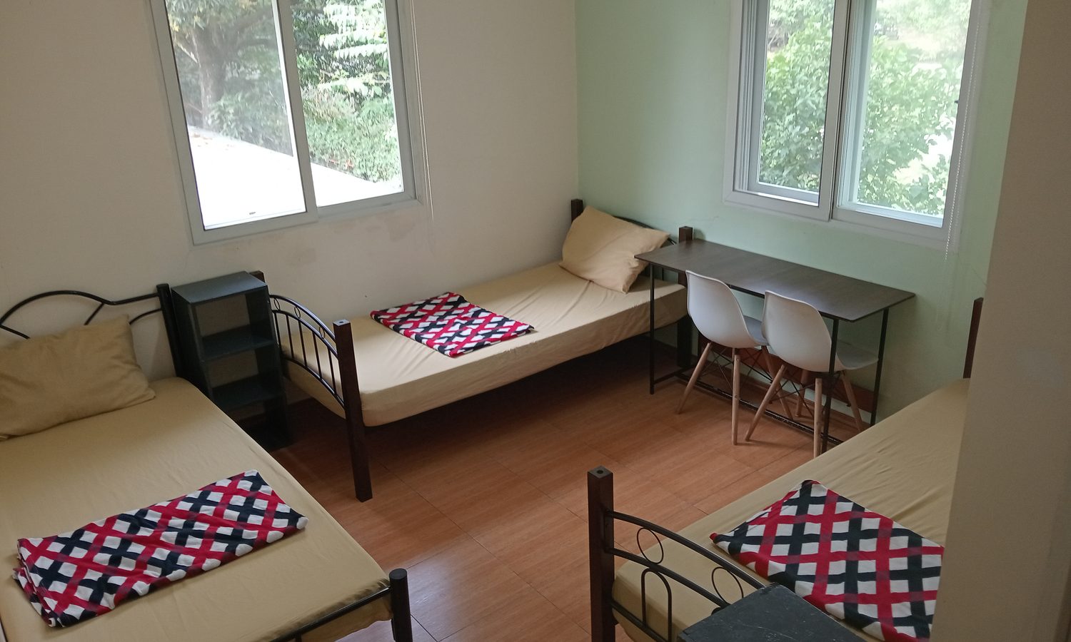 CLARK WE ACADEMYの親子留学向け3人部屋（2人部屋にエキストラベッドを1台追加）