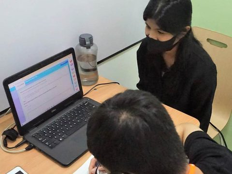 GLCのTOEIC・IELTSコースのレッスン