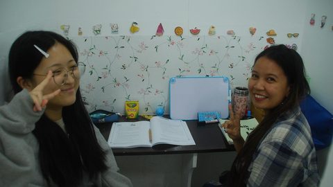 We Academyでお子さまが受けるマンツーマン授業(親子留学)