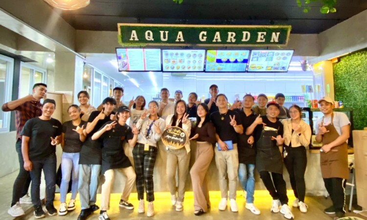 MONOLレストランのAQUA GARDEN