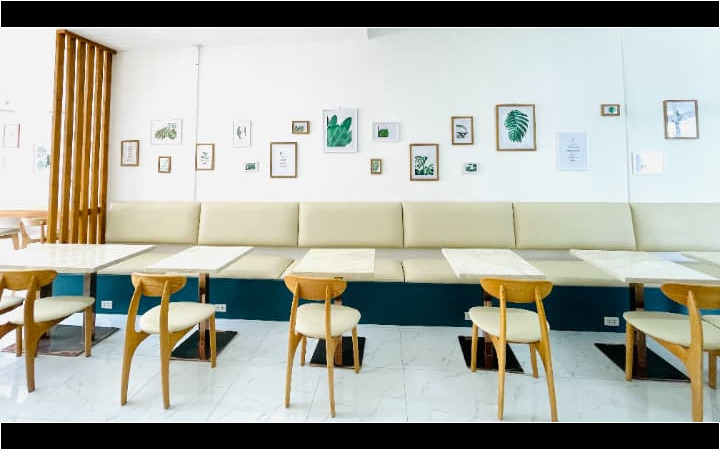 カフェ