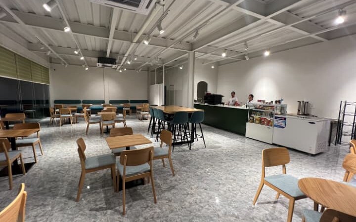 カフェ