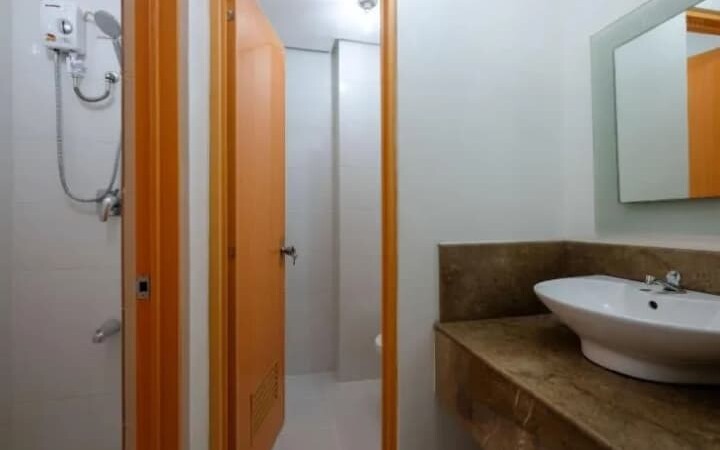 シャワールーム（1人部屋＆4人部屋用）