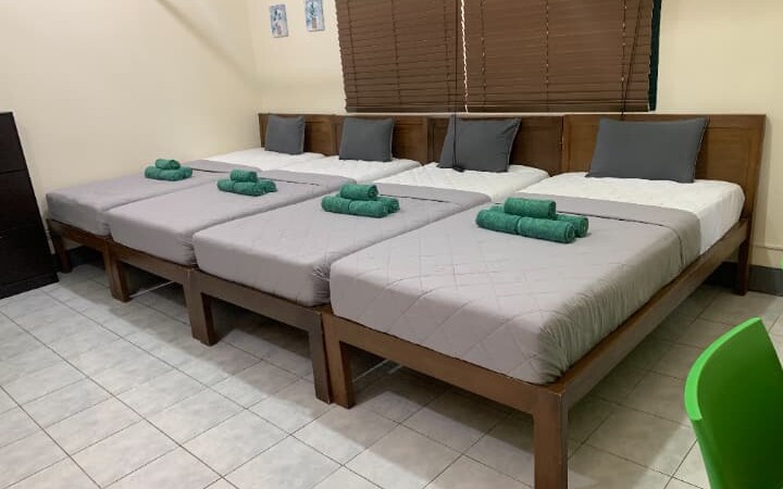 ４人部屋