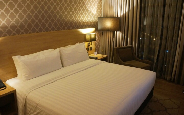 Bai Hotelデラックスルーム（キングサイズベッド）