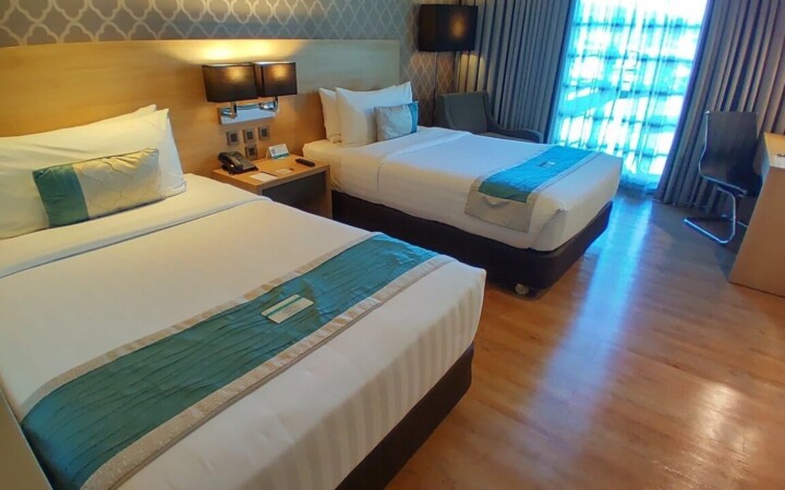 Bai Hotelデラックスルームの2人部屋（ベッド2台）