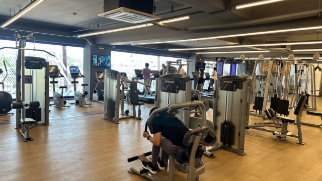 Anytime Fitness Escario店のマシン