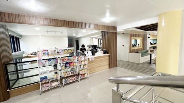 PINESメイン校3階の売店