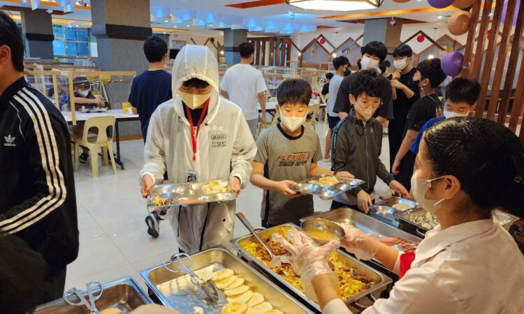 SMEAG Global Schoolの食事