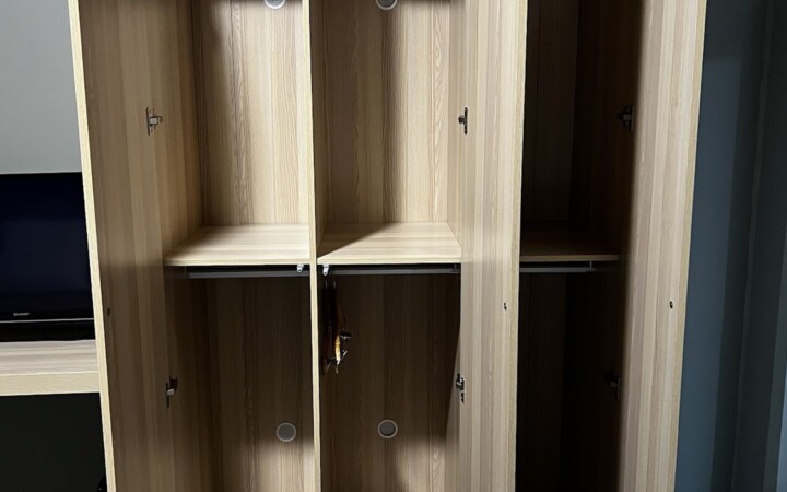 WALES NCAのお部屋のクローゼット